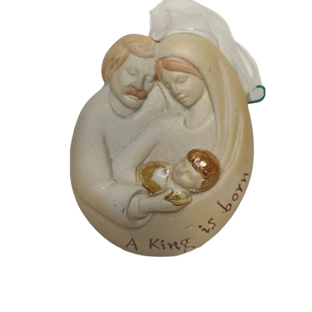 Holy Family Of Peace Nativity Ornament 4'' Ornament Holiday Decor Christmas‎